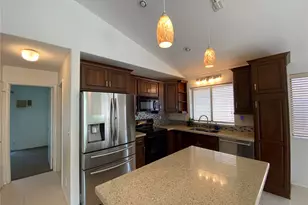 94-210 Pouhana Loop, Waipahu, HI 96797 - Photo 4