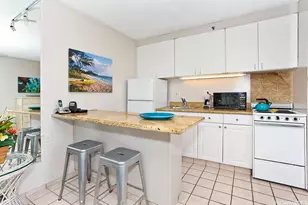 364 Seaside Ave, Honolulu, HI 96815 - Photo 2