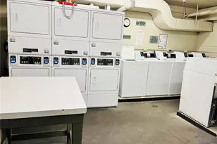 2440 Kuhio Ave, Honolulu, HI 96815 - Photo 18