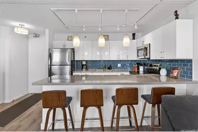 201 Ohua Avenue #1010, Honolulu, HI 96815 - Photo 12