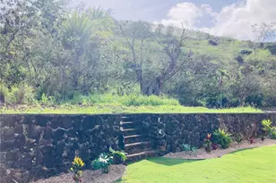 1381 Ala Aolani St, Honolulu, HI 96819 - Photo 20