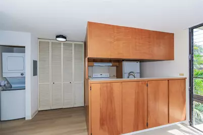 1441 Piikoi Street #307, Honolulu, HI 96822 - Photo 6