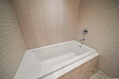 1001 Queen Street #3706, Honolulu, HI 96814 - Photo 16