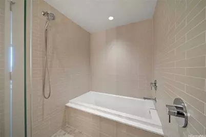 1001 Queen Street #3706, Honolulu, HI 96814 - Photo 12