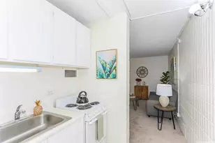 1524 Pensacola St, Honolulu, HI 96822 - Photo 4