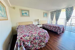 445 Seaside Ave, Honolulu, HI 96815 - Photo 2