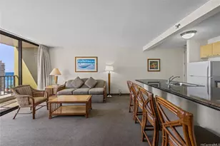 229 Paoakalani Ave, Honolulu, HI 96815 - Photo 10