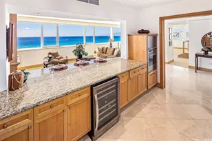 2895 Kalakaua Ave, Honolulu, HI 96815 - Photo 6