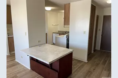 1309 Wilder Avenue #1401, Honolulu, HI 96822 - Photo 2