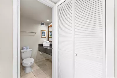 2045 Kalakaua Avenue #1412, Honolulu, HI 96815 - Photo 14