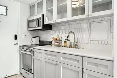 1419 Dominis Street #1007, Honolulu, HI 96822 - Photo 6