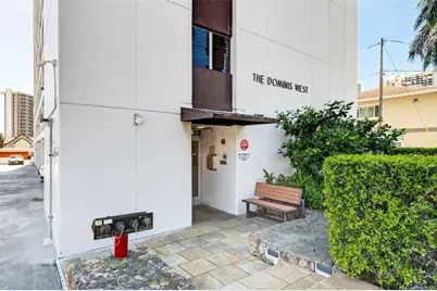 1419 Dominis Street #1007, Honolulu, HI 96822 - Photo 24