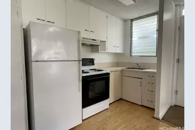 1525 Pensacola Street #300, Honolulu, HI 96822 - Photo 2