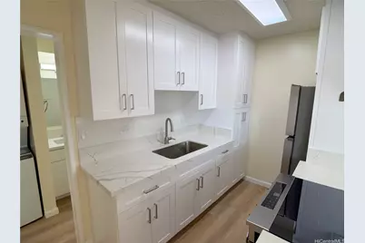 2740 Kuilei Street #1802, Honolulu, HI 96826 - Photo 4