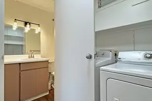 95-325 Kahikinui Ct, Mililani, HI 96789 - Photo 10