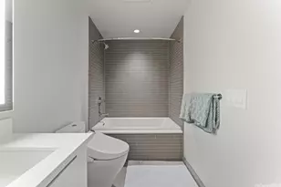 1001 Queen St, Honolulu, HI 96814 - Photo 8