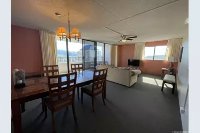 2240 Kuhio Avenue #3702, Honolulu, HI 96815 - Photo 2