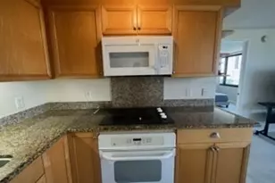 343 Hobron Ln, Honolulu, HI 96815 - Photo 4