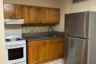 1088 Bishop St, Honolulu, HI 96813 - Photo 10