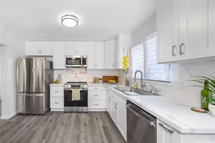 98-1327 Ho'ohiki St, Pearl City, HI 96782 - Photo 8