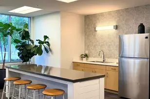 988 Halekauwila St, Honolulu, HI 96814 - Photo 20