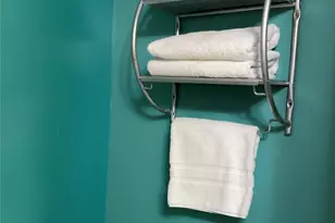 444 Kanekapolei St, Honolulu, HI 96815 - Photo 2