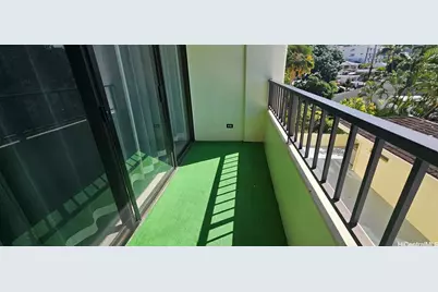 1054 Green Street #306, Honolulu, HI 96822 - Photo 4