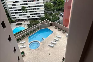 1910 Ala Moana Blvd, Honolulu, HI 96815 - Photo 14