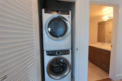 629 Keeaumoku Street #1711, Honolulu, HI 96814 - Photo 12