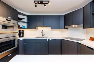 88 Piikoi St, Honolulu, HI 96814 - Photo 10