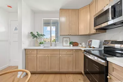 94-201 Lumiaina Place #E202, Waipahu, HI 96797 - Photo 6