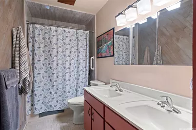 702 Hahaione Street, Honolulu, HI 96825 - Photo 12