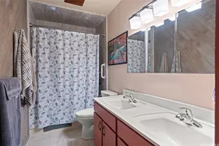 702 Hahaione St, Honolulu, HI 96825 - Photo 12