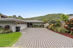 702 Hahaione St, Honolulu, HI 96825 - Photo 2