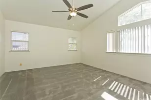 321 Ainahou St, Honolulu, HI 96825 - Photo 14