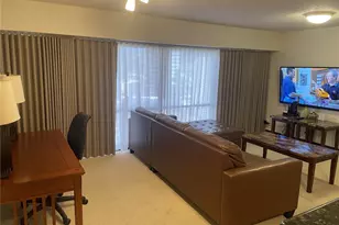 1088 Bishop St, Honolulu, HI 96813 - Photo 2