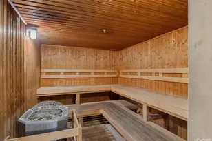 410 Atkinson Dr, Honolulu, HI 96814 - Photo 24