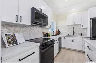 1364 Frank Streets, Honolulu, HI 96816 - Photo 4