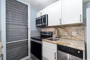 1190 Wilder Ave, Honolulu, HI 96822 - Photo 6