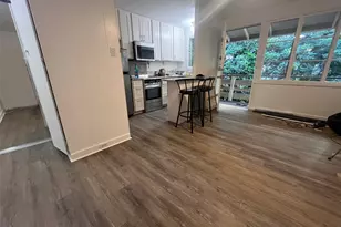 423 Kaiolu St, Honolulu, HI 96815 - Photo 1