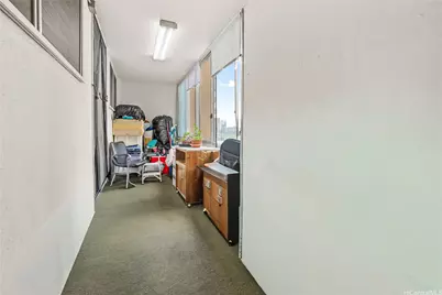 780 Amana Street #408, Honolulu, HI 96814 - Photo 2