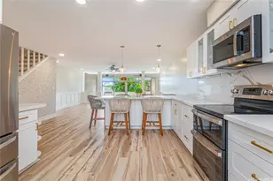 205 Kawaihae St, Honolulu, HI 96825 - Photo 10