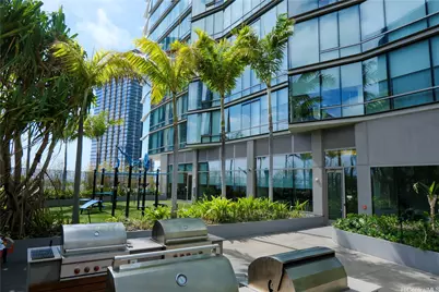 1001 Queen Street #3405, Honolulu, HI 96814 - Photo 12