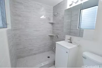 1120 Hassinger Street #107, Honolulu, HI 96822 - Photo 12