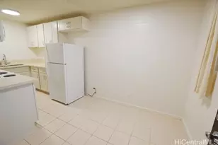 1120 Hassinger St, Honolulu, HI 96822 - Photo 6