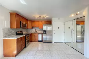 2140 Kuhio Ave, Honolulu, HI 96815 - Photo 2