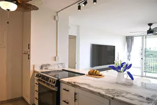 98-715 Iho Pl, Aiea, HI 96701 - Photo 6