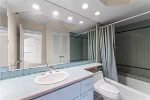 1221 Victoria St, Honolulu, HI 96814 - Photo 16