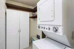 1415 Punahou St, Honolulu, HI 96822 - Photo 12