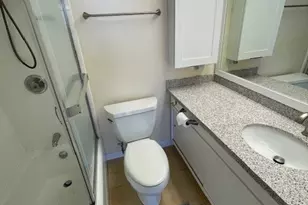 500 University Ave, Honolulu, HI 96826 - Photo 8